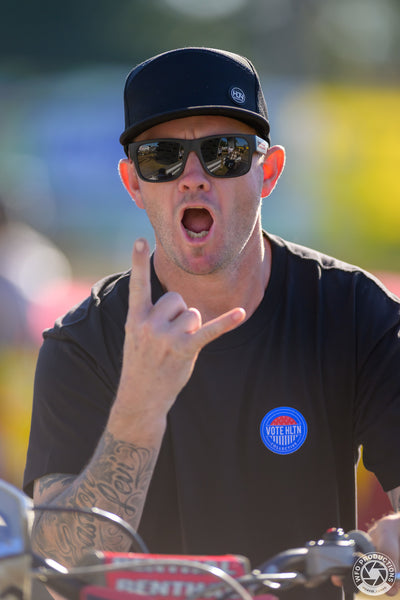 VOTE T -BLACK